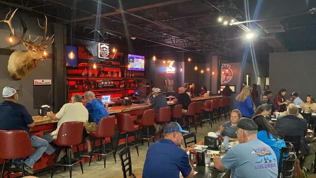 Big Axe Bar & Grill